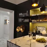 Dk Premium Srodmiescie
