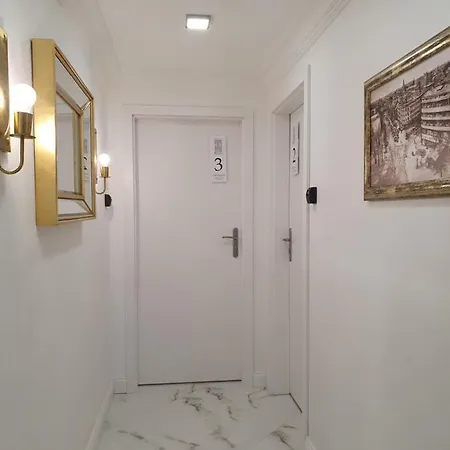 Dk Premium Srodmiescie Olsztyn (Warmian-Masurian)