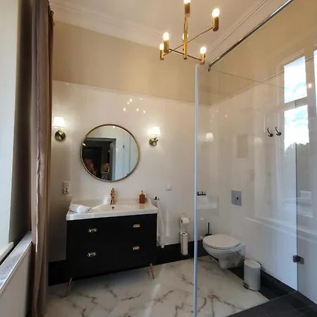 Dk Premium Srodmiescie